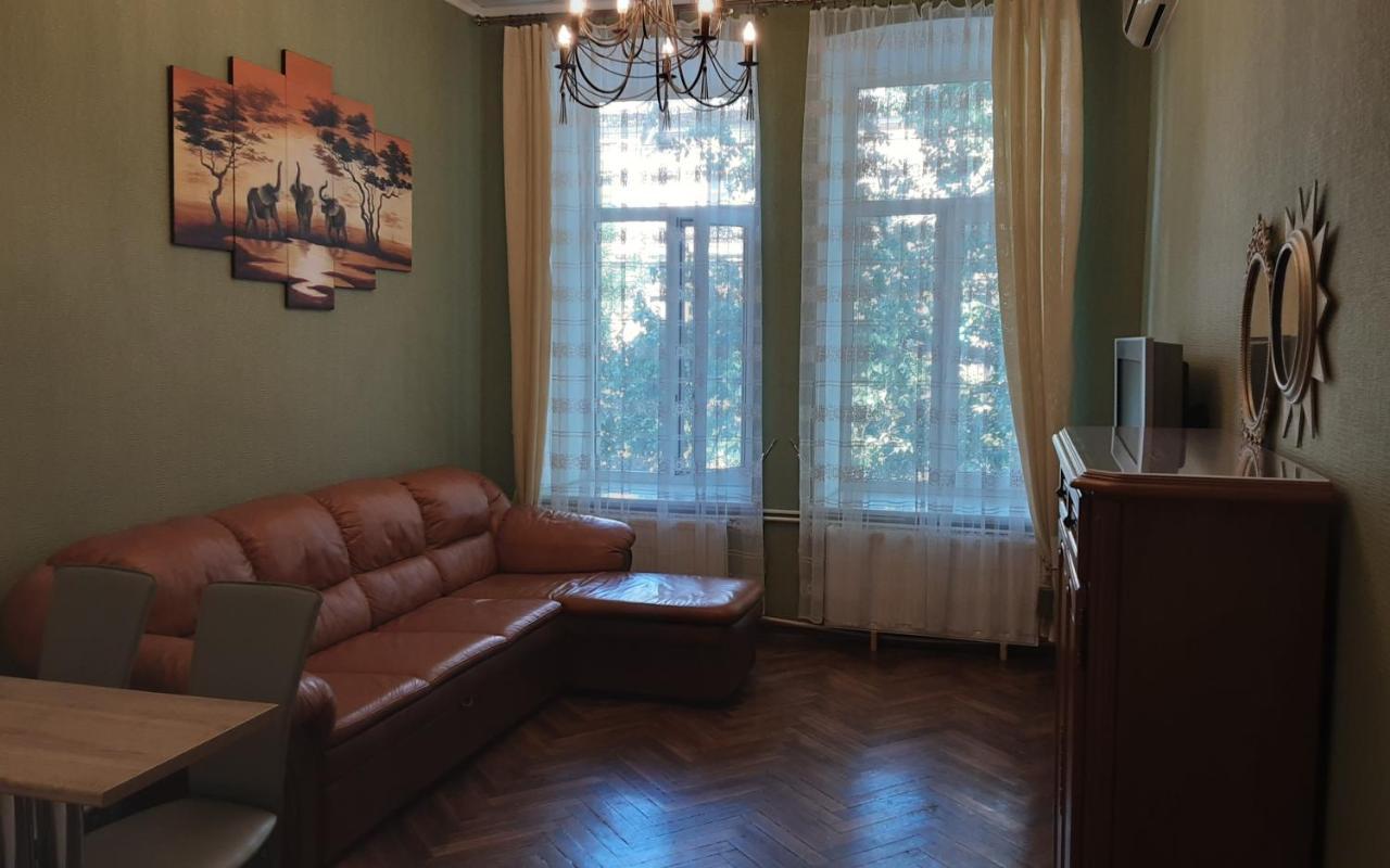 Apartment On Yevreis'Ka Street Oldenburg Bagian luar foto