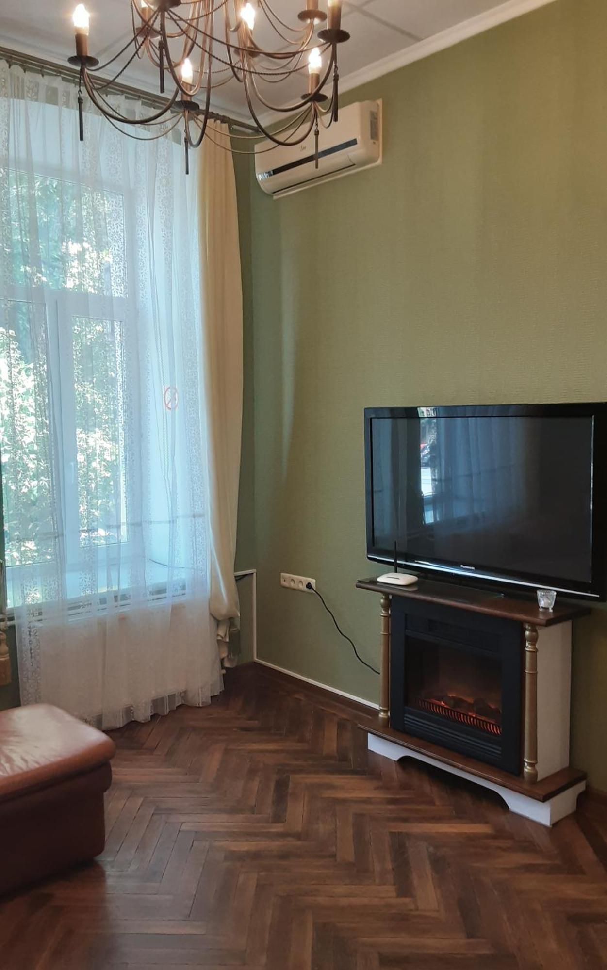 Apartment On Yevreis'Ka Street Oldenburg Bagian luar foto